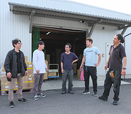 流通センターの雰囲気を教えてください。